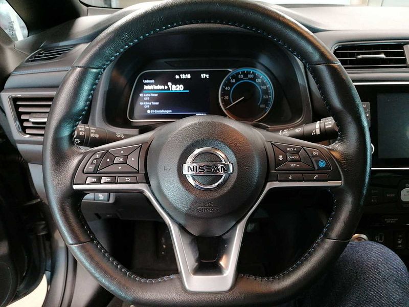 Nissan Leaf 62 kWh e+ Tekna Klima Navi Leder LED DAB SHZ