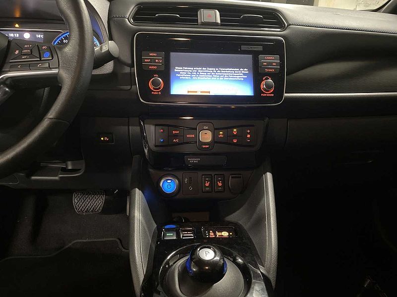Nissan Leaf 40kWh, 150PS, Navi, ProPilot WP N-Connecta