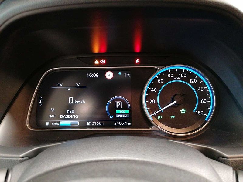 Nissan Leaf 62 kWh e+ Tekna Klima Navi Leder LED DAB SHZ